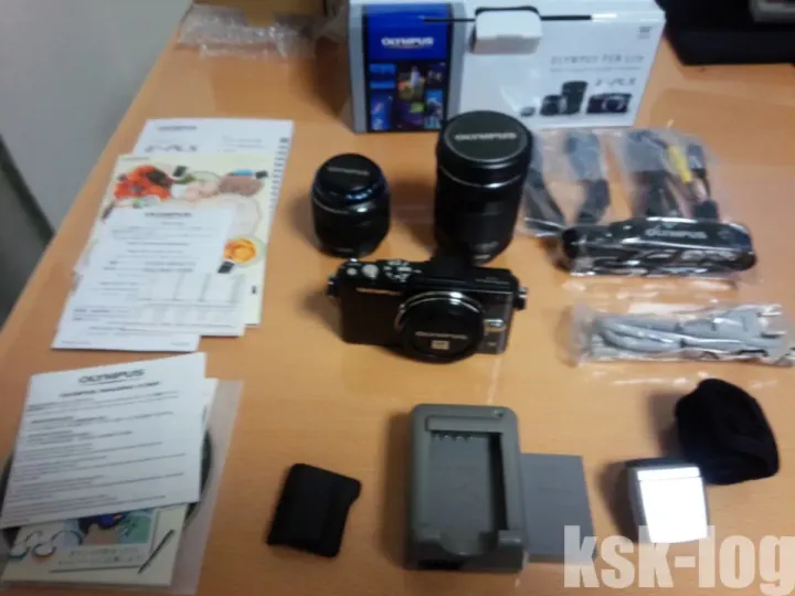 初のミラーレスカメラ: Olympus E-PL5を購入のサムネイル